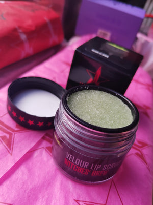 Exfoliafor de labios Witches Brew