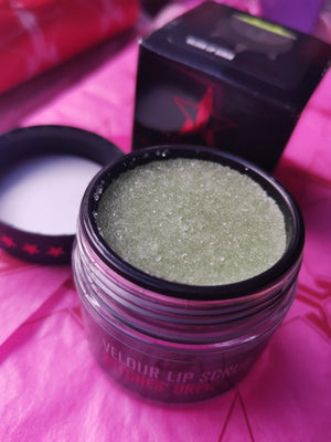 Exfoliafor de labios Witches Brew